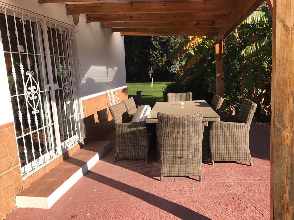 Bed and Breakfast Cortijo Andaluz Альхаурин-эль-Гранде Экстерьер фото